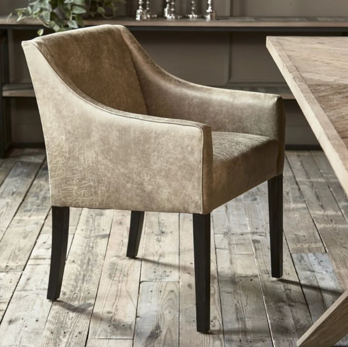 Riviera Maison Esstischstuhl Savile Row, Camel, Pellini